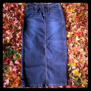 CARRELI Maxi dark wash denim skirt